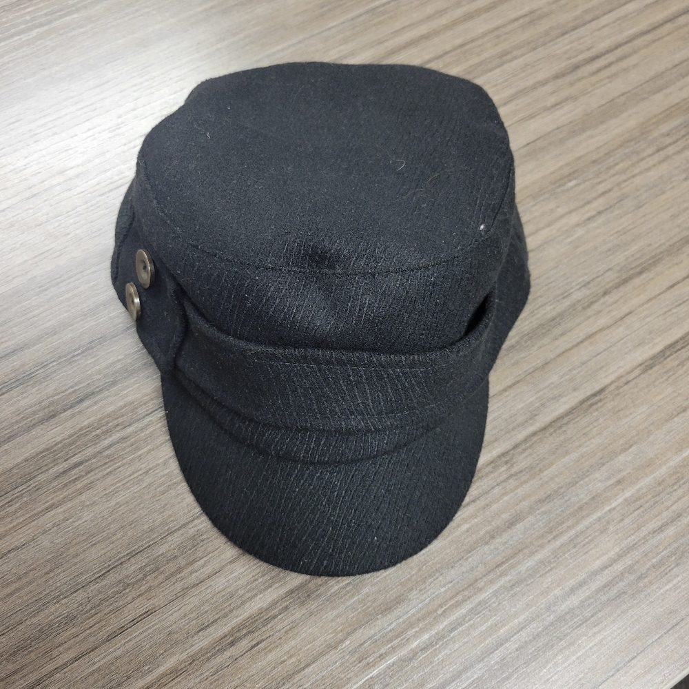 Manhattan Hat Company black hat